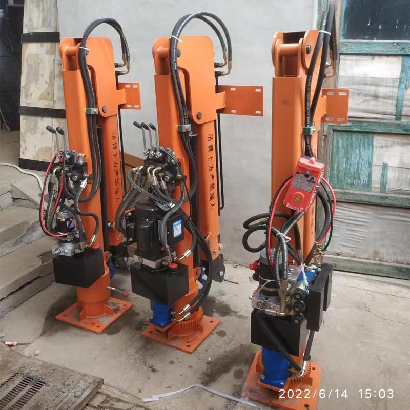 南区重汽蓝牌随车吊 3.2吨 国六动力强 液压驱动 农用自卸起重机